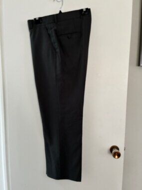 Pants. Charcoal Grey. Sz W35XL29. GALA gently used. 100% Pure New Wool